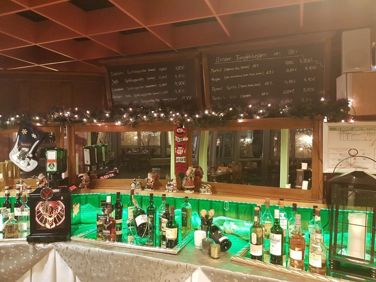 Sport Und Tagungshotel Kenzingen Exteriör bild